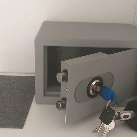 Lauro Charme Di Rosanova Rosa * ソレント