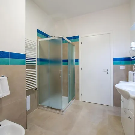 Lauro Charme Di Rosanova Rosa *