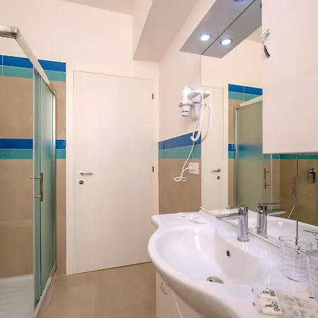 Lauro Charme Di Rosanova Rosa *